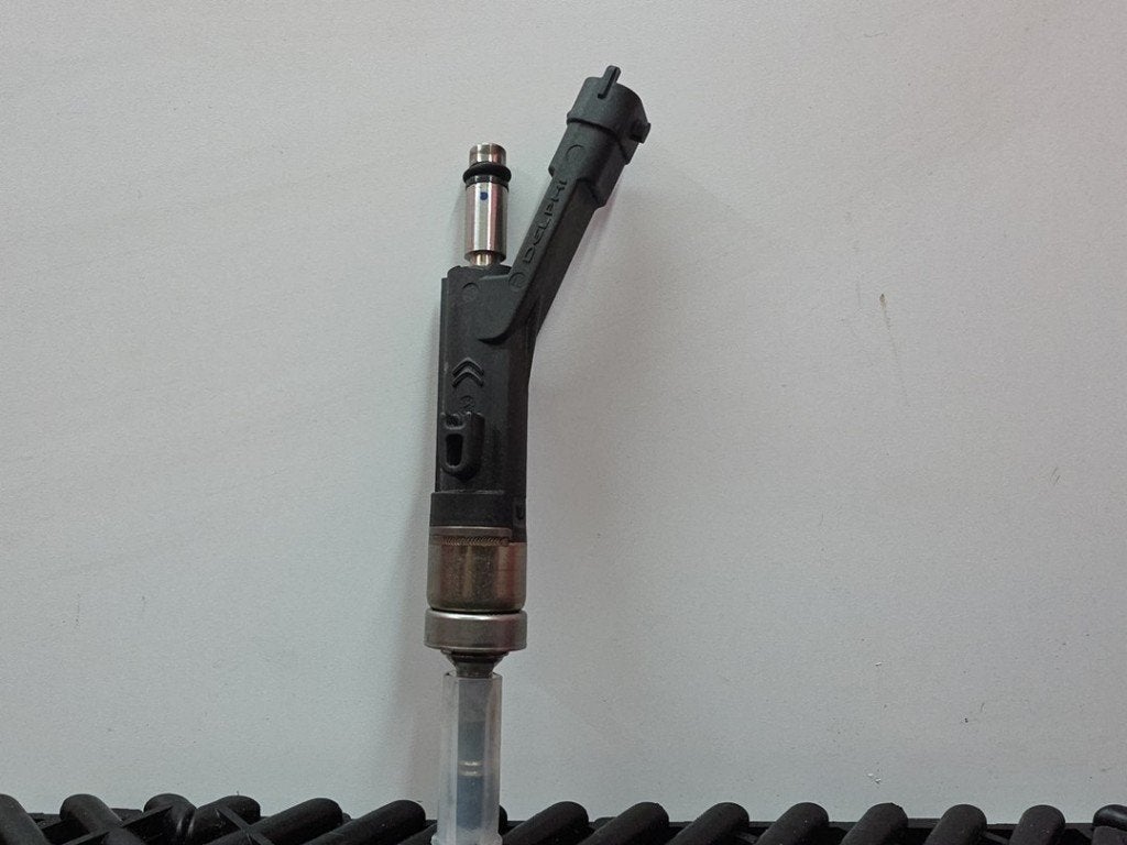 INJECTOR BRANDSTOF 208 I (CA / CC / CK / CL) (|9810335380|), Gebruikt, Lisa.Scalzo@aptiv.com, Peugeot, Aptiv PLC