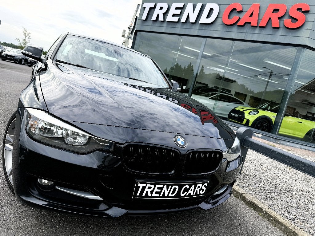 BMW 318 D D PACK SPORT NAVI BLUETHOOTH GA1AN, Autos, BMW, 100 kW, 118 g/km, Achat, 4 portes