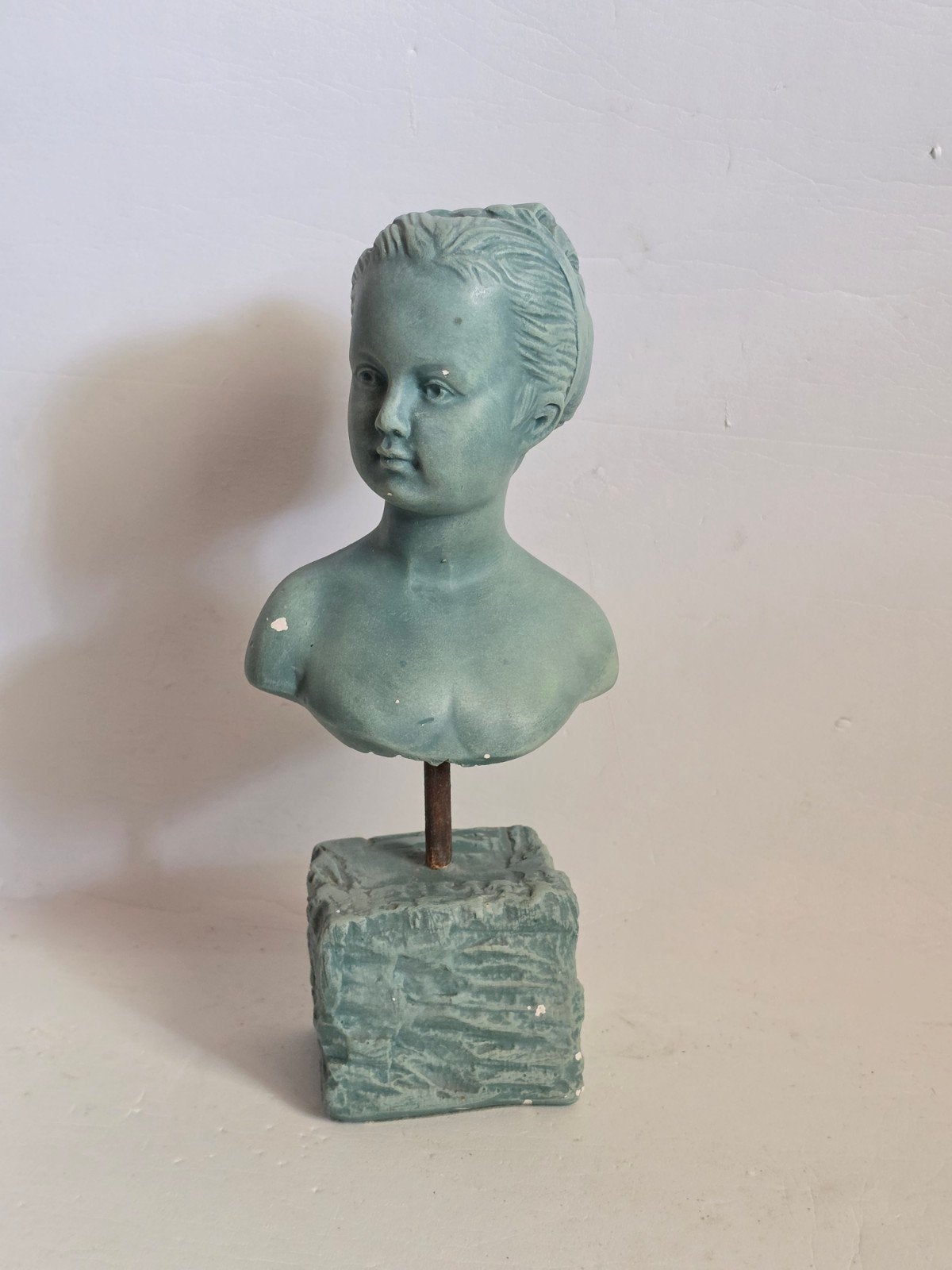 Charming Classical Buste - rustic pedestal, Enlèvement