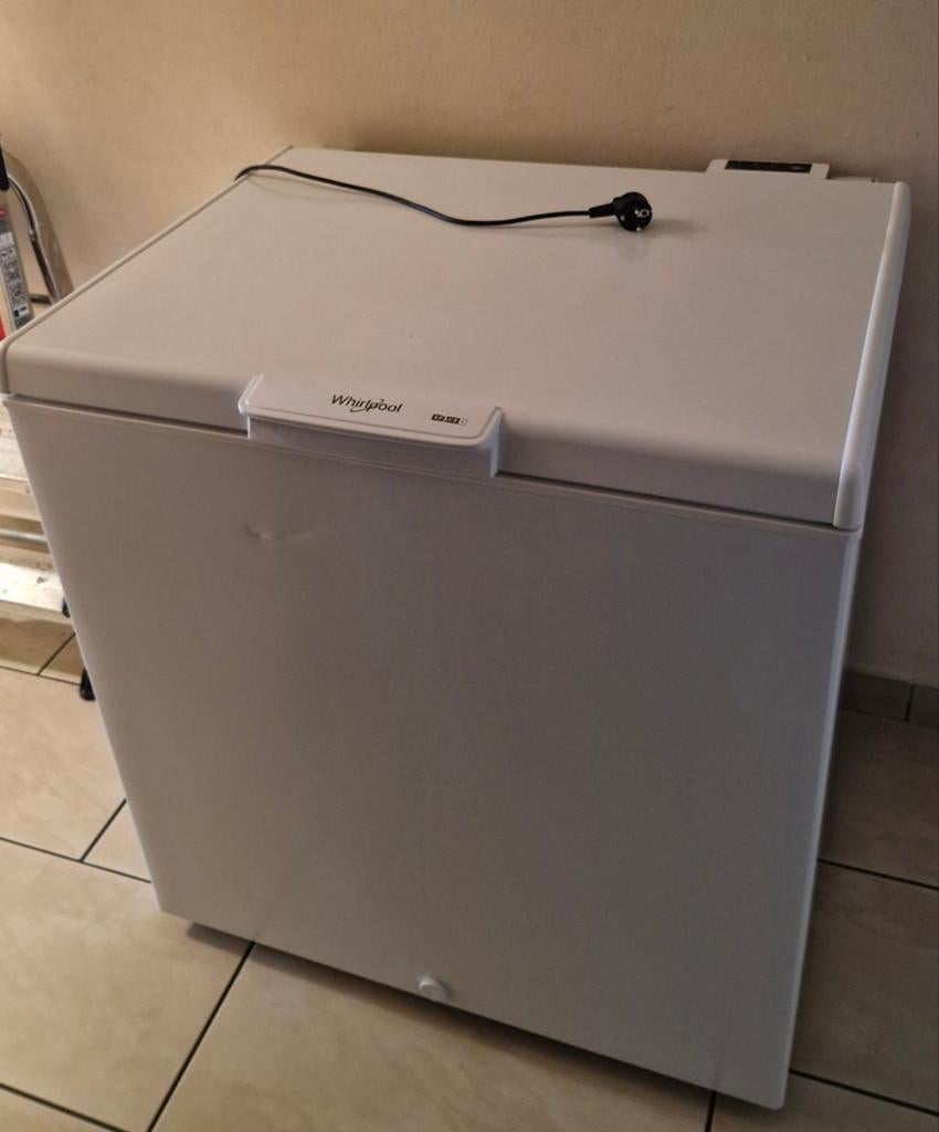 Diepvries Whirlpool, Elektronische apparatuur, Vriezers en Diepvrieskisten, Ophalen