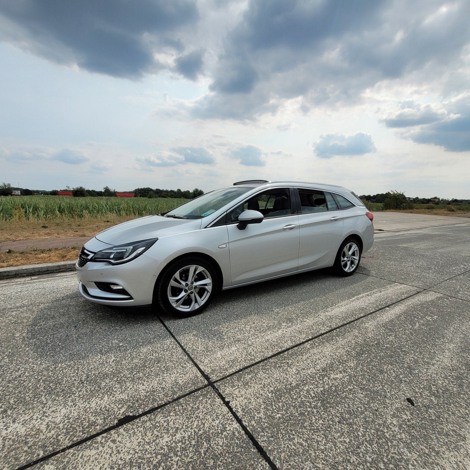 Opel astra k 1.6 cdti 110cv break 2017, Cuir, Argent ou Gris, Euro 6, Système audio