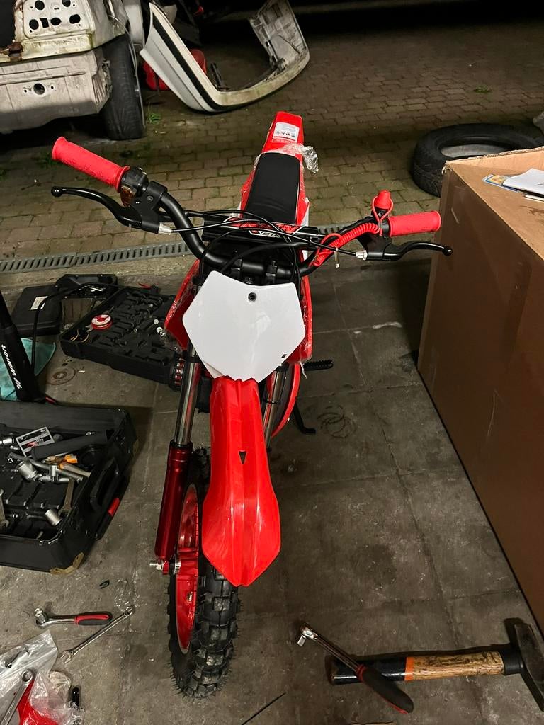 Pocket bike 50 cc (nog 1tje volledig nieuw in doos), Enlèvement ou Envoi, Comme neuf
