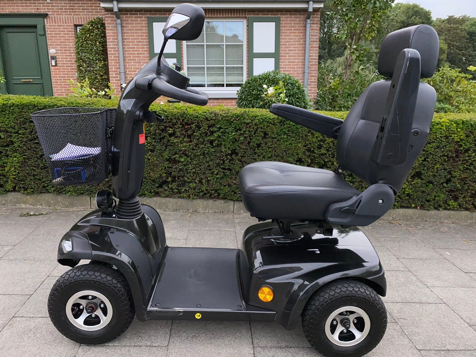 ZO GOED ALS NIEUWE Scootmobiel ST4D invalide Scooter, Diversen, Rolstoelen, Ophalen of Verzenden, Inklapbaar, Zo goed als nieuw
