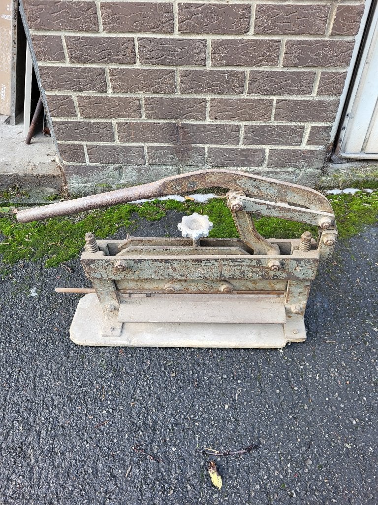OUTILS, Bricolage & Construction, Enlèvement