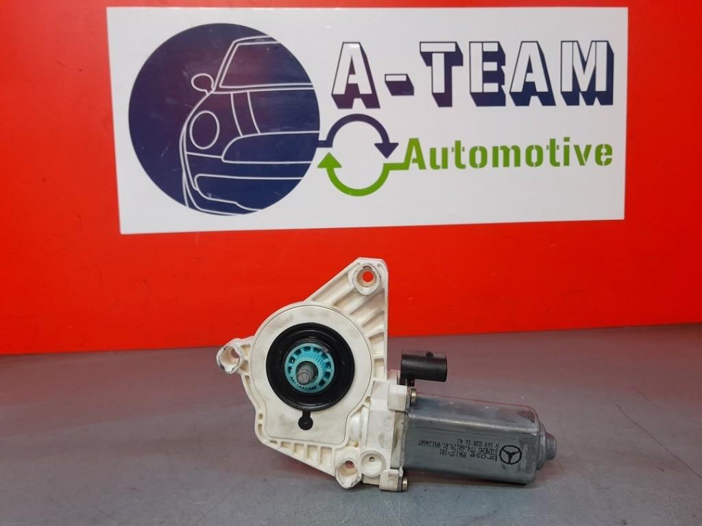 MOTEUR LEVE VITRE ELECTRIQUE A (W169) (A1698201642), Utilisé, Mercedes-Benz