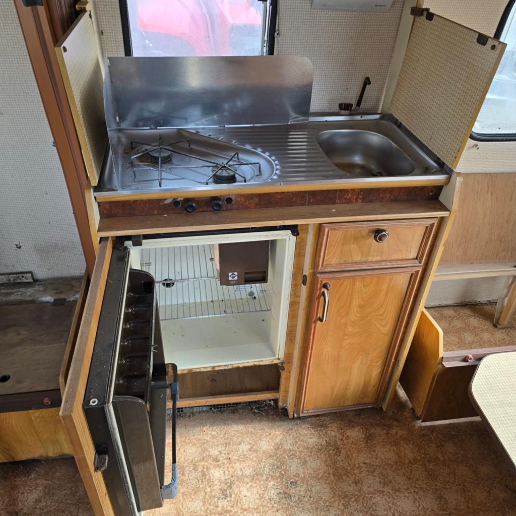 Caravan wisselstukken keukenblok frigo spoelbak kookfornuis, Ophalen