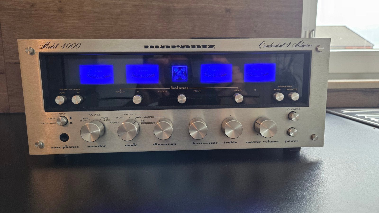 Marantz model 4000.  Décodeur SQA-2b, TV, Hi-fi & Vidéo, Amplificateurs & Ampli-syntoniseurs, Enlèvement ou Envoi