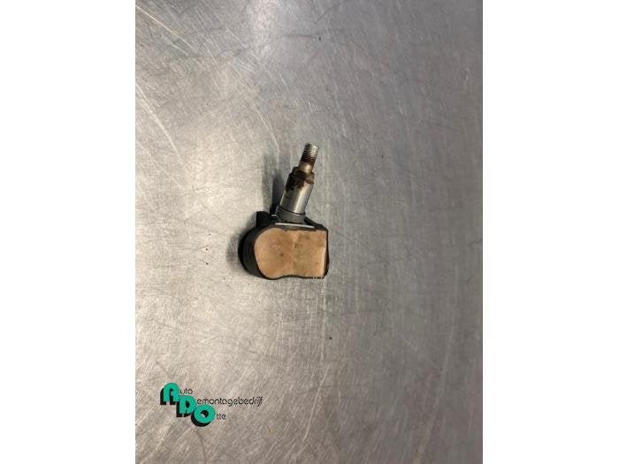 Capteur gonflage pneus d'un BMW 1-Serie (1-Serie 03-), -, 3 mois de garantie, Utilisé, -