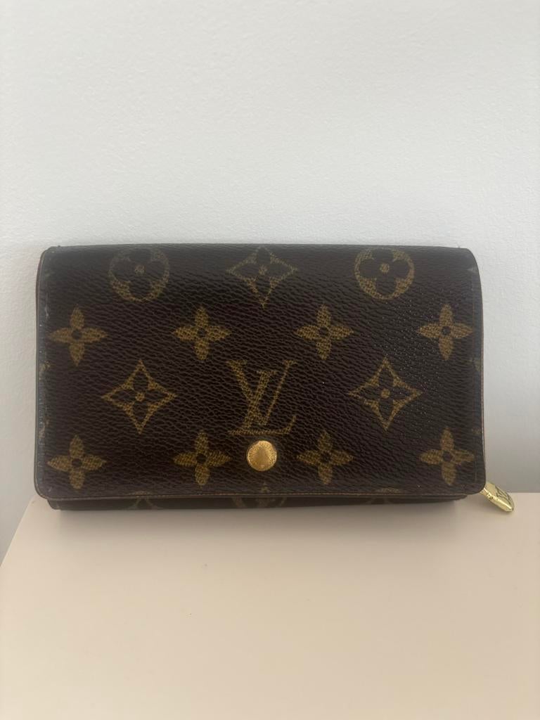 Portefeuille Trésor Louis Vuitton, Bijoux, Sacs & Beauté, Porte-monnaie & Portefeuilles, Enlèvement, Utilisé