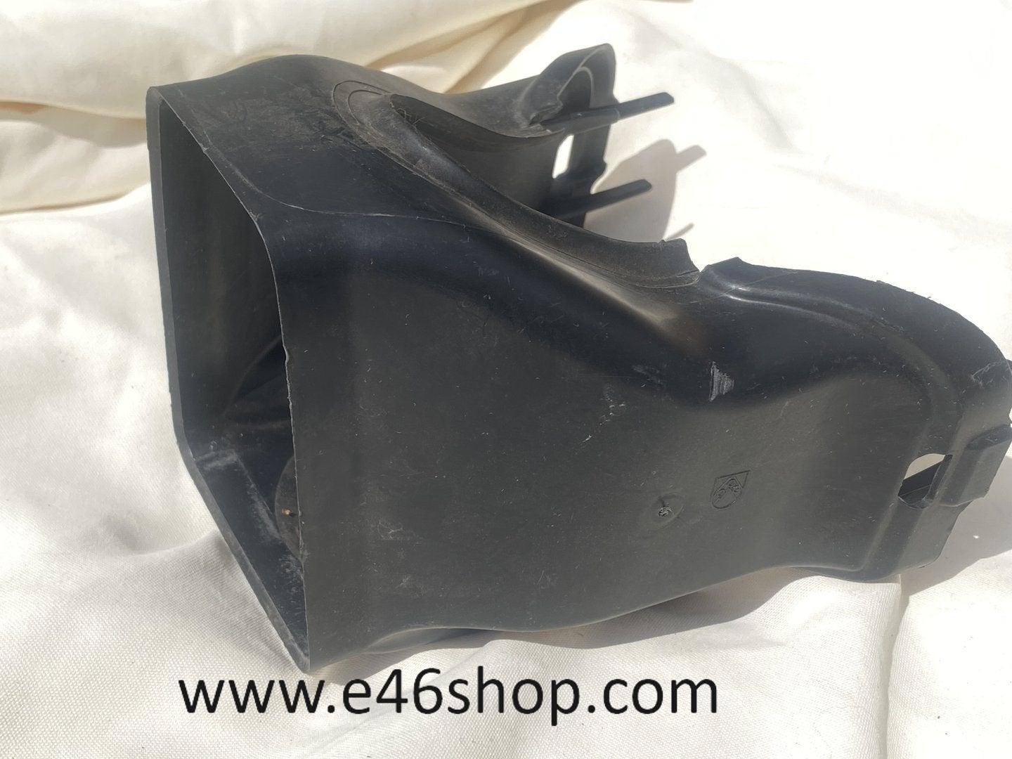 FRONT AIRDUCT BMW M1000XR S1000XR OE 13718562429, -, Utilisé, -, -