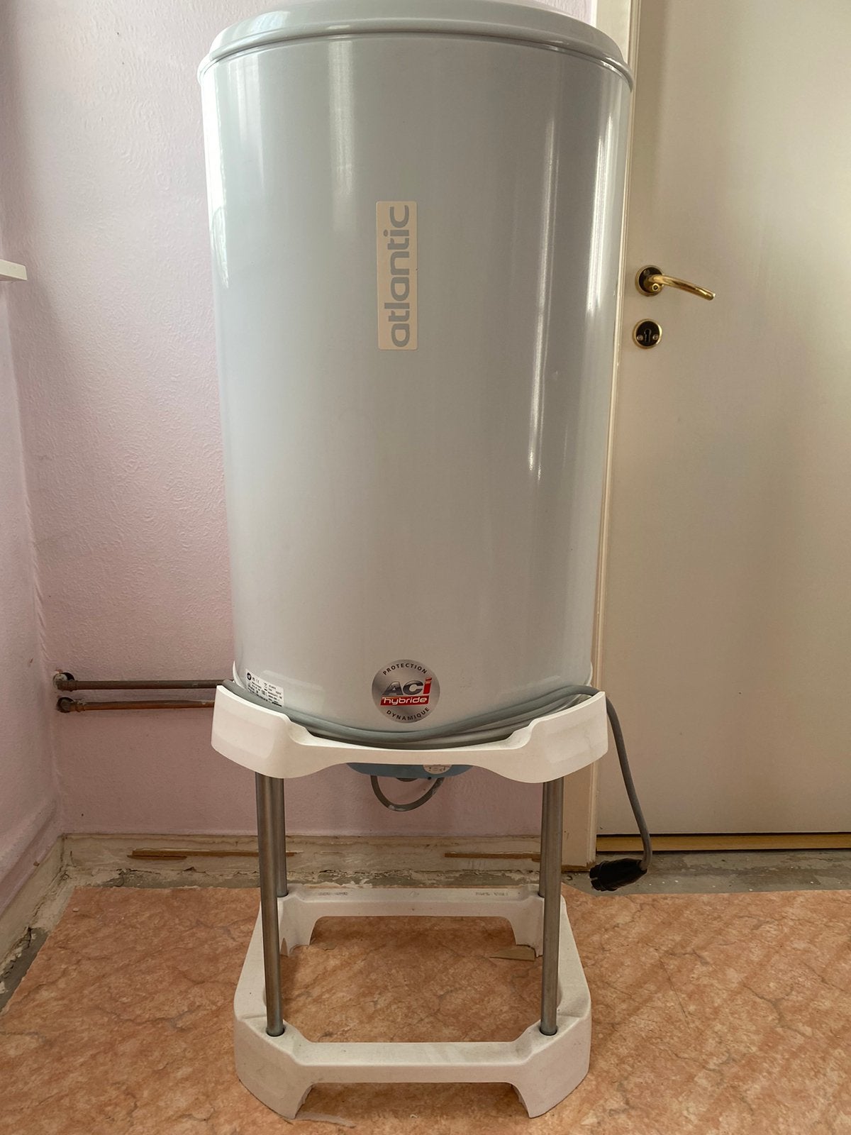 Elektrische boiler Atlantic 100 liter, Doe-het-zelf en Bouw, 100 liter of meer, Ophalen, Gebruikt, Boiler