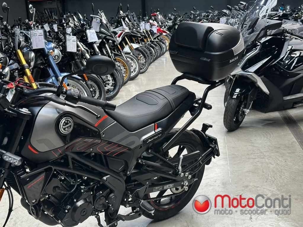 Benelli Leoncino 125 2024 [2205 km], 2 cilinders, Occasion, Bedrijf, 125 cc