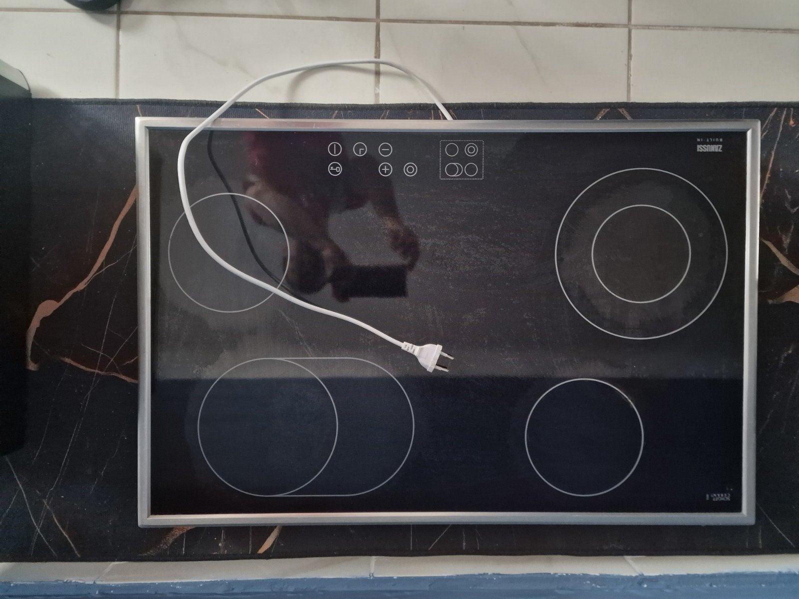 tacque électrique céramique zanussi tactile, Electroménager, Enlèvement, Utilisé, Encastré, Zanussi