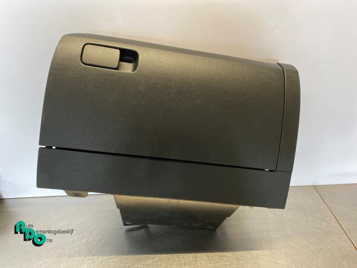 Dashboardkastje van een Volkswagen Polo (Polo 09-), Gebruikt, -, Volkswagen, -