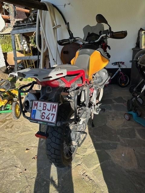 Moto Guzzi V85 TT à vendre, Motoren, Motoren | Moto Guzzi, 853 cc, 2 cilinders, Motorrijbewijs A, Gebruikt