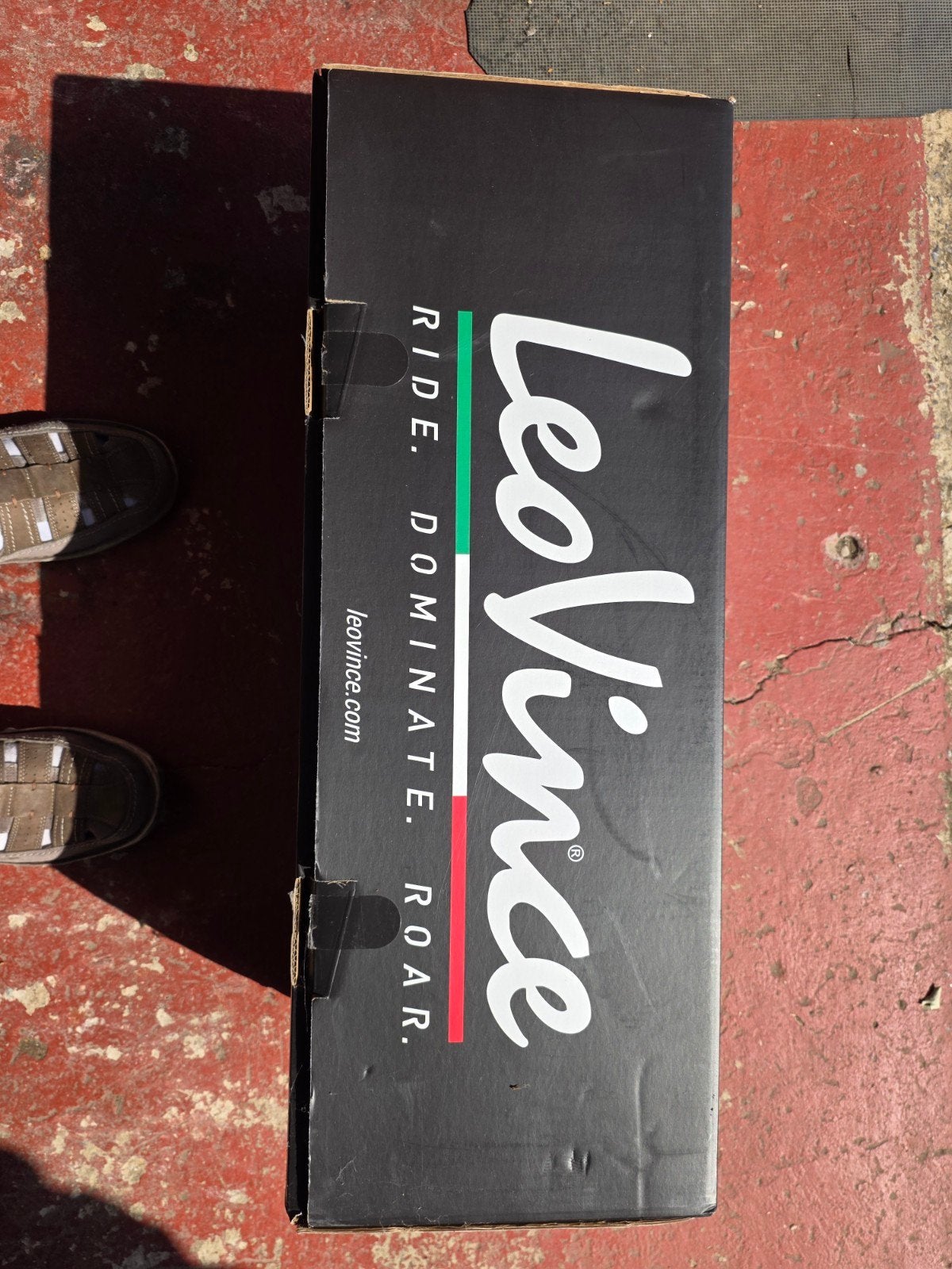 Pot Leovince pour Vespa 300 gts gtv euro5 NEUF, Vespa
