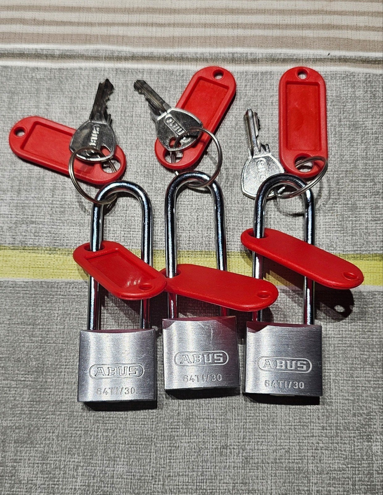 ABUS hangslot 64 TI/30 nieuw, Ophalen, Nieuw, Kettingslot