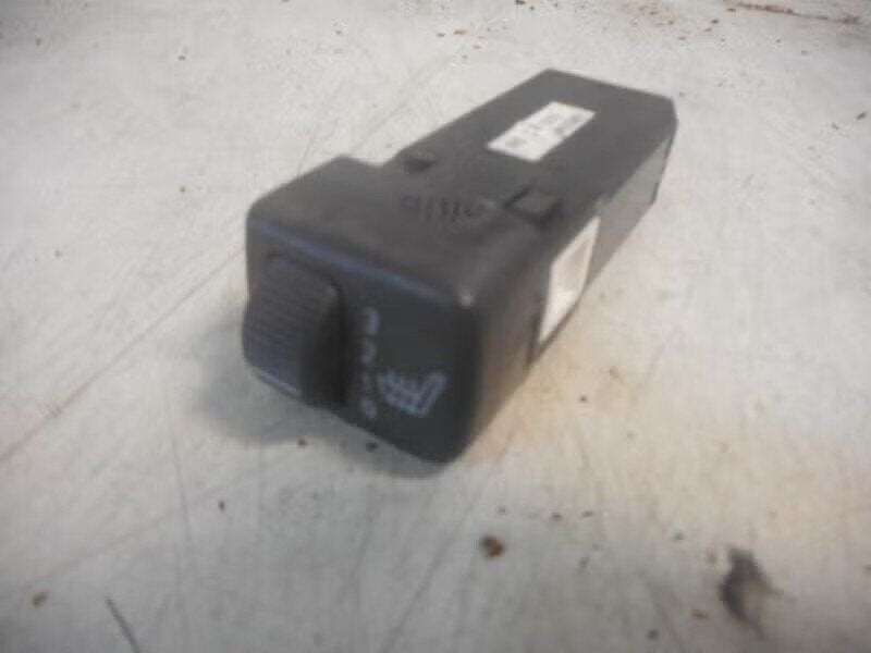 STOELVERWARMING SCHAKELAAR Saab 9-5 (YS3E) (4616108), Saab-de-info@saabgroup.com, Gebruikt, Ophalen of Verzenden, Saab Deutschland GmbH