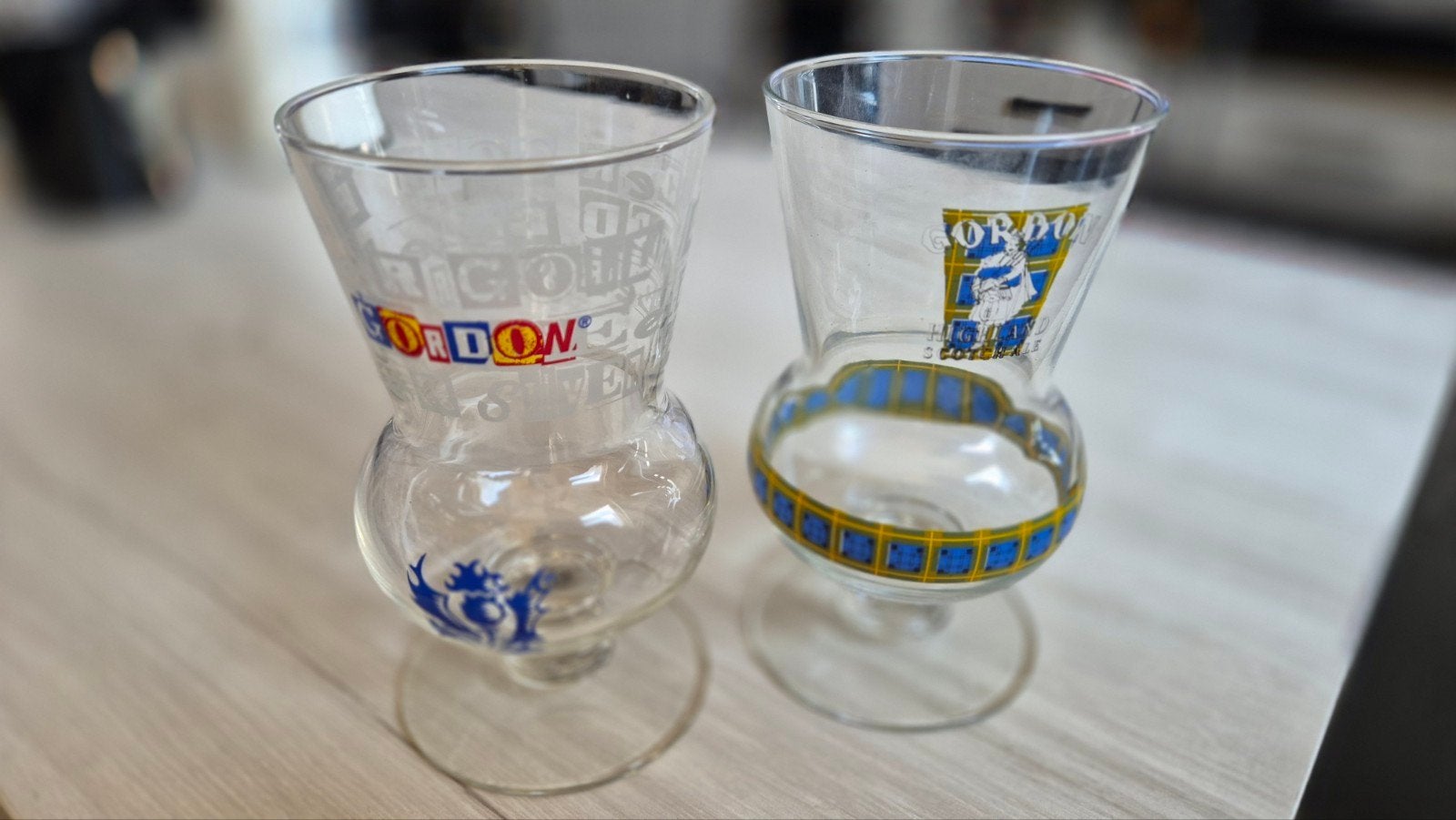 ​Lot de 2 verres à bière Gordon "Chardon" (Highland Scotch A, Collections, Enlèvement