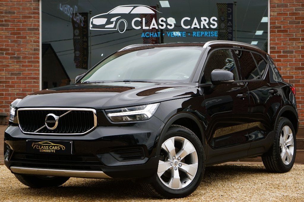 VOLVO XC40 1.5 T3 COCKPIT NAVI CARPLAY CAM 1ERE MAIN CARNET, Auto's, Volvo, Voorwielaandrijving, Adaptieve lichten, Leder en Stof
