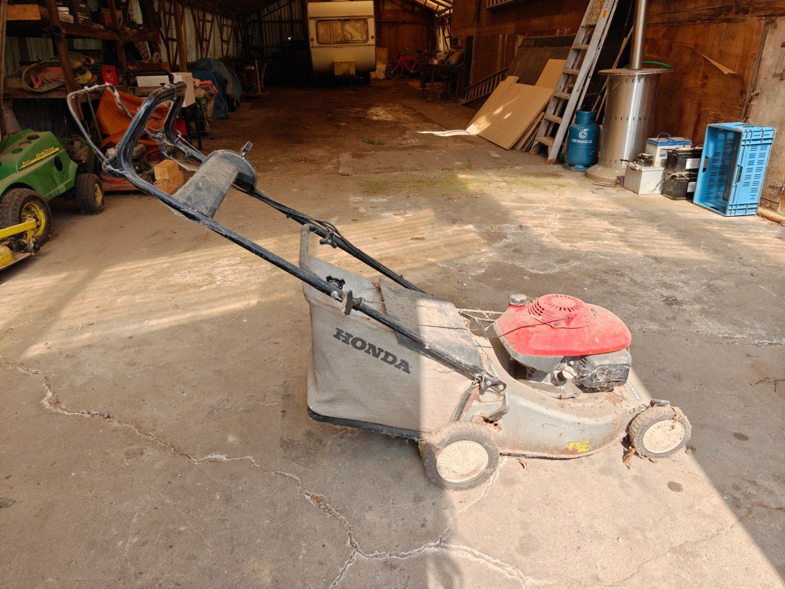 Honda grasmachine, Tuin en Terras, Grasmaaiers, Ophalen, Honda, Gebruikt, Benzine-grasmaaier