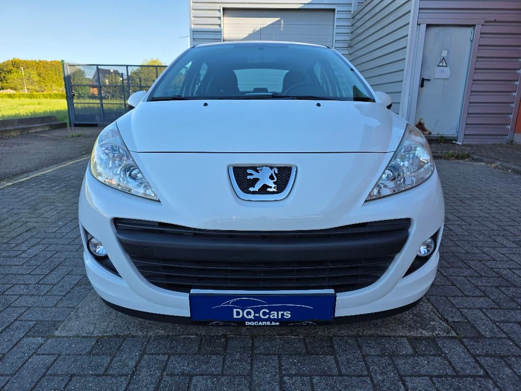 Peugeot 207+ - 1.4 essence, Autos, Euro 5, Achat, Entreprise, Boîte manuelle
