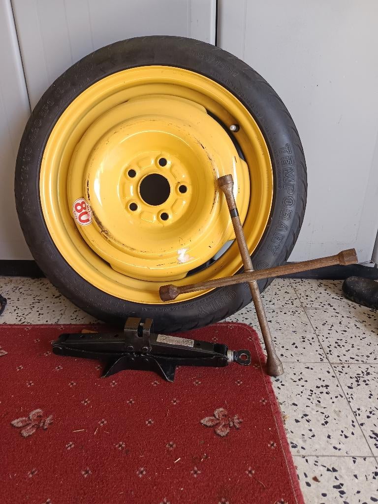 reservewiel / thuiskomertje, Auto-onderdelen, Banden en Velgen, Ophalen, Banden en Velgen, Nieuw, 17 inch