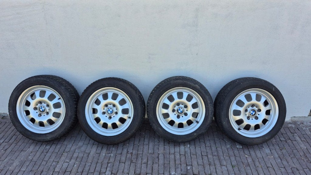 BMW winterset E36 E46 3 serie 16 inch, Auto-onderdelen, Banden en Velgen, Ophalen, Gebruikt, 16 inch, Banden en Velgen