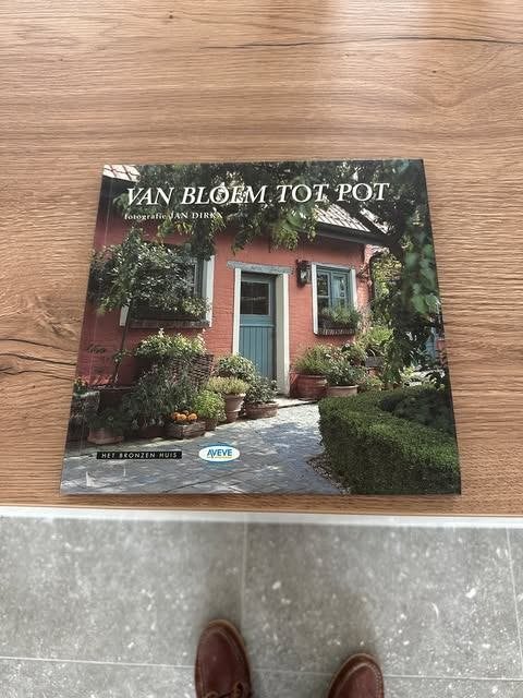 van bloem tot pot 2005 Aveve fotgrafie Jan Dirckx, Nieuw, Ophalen of Verzenden, Jan Dirkx, Tuinieren en Tuinplanten