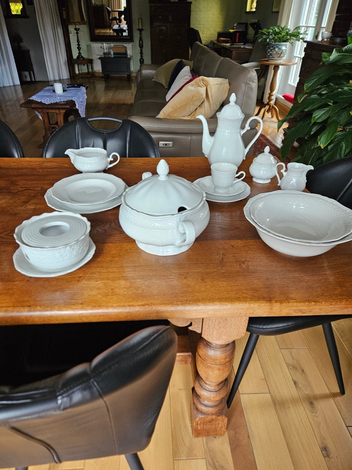 12 delig koffie en eetservies te koop wegens verhuis, Antiek en Kunst, Ophalen