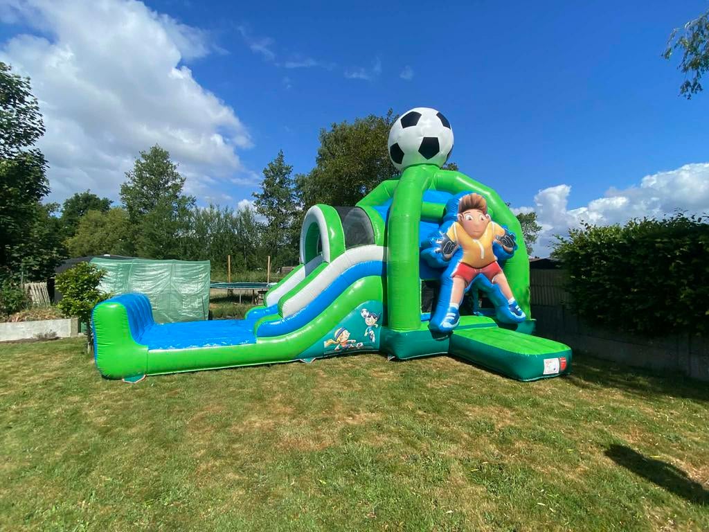 Springkasteel Voetbal, Hobby en Vrije tijd, Ophalen, Zo goed als nieuw