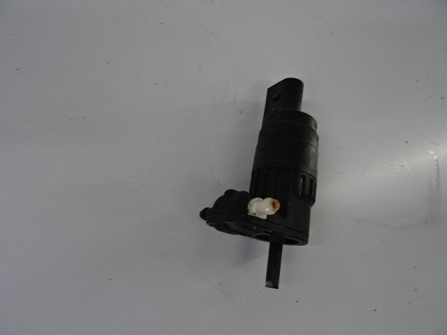 RUITENSPROEIERPOMP VOOR Audi A1 Sportback (8XA / 8XF), Info@audi.de, Audi, Audi AG, Gebruikt