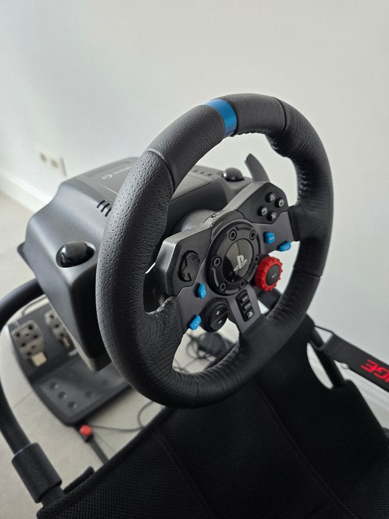 Logitech G29 Racing Wheel + Pedals + Playseat Challenge, Consoles de jeu & Jeux vidéo, Enlèvement, Utilisé