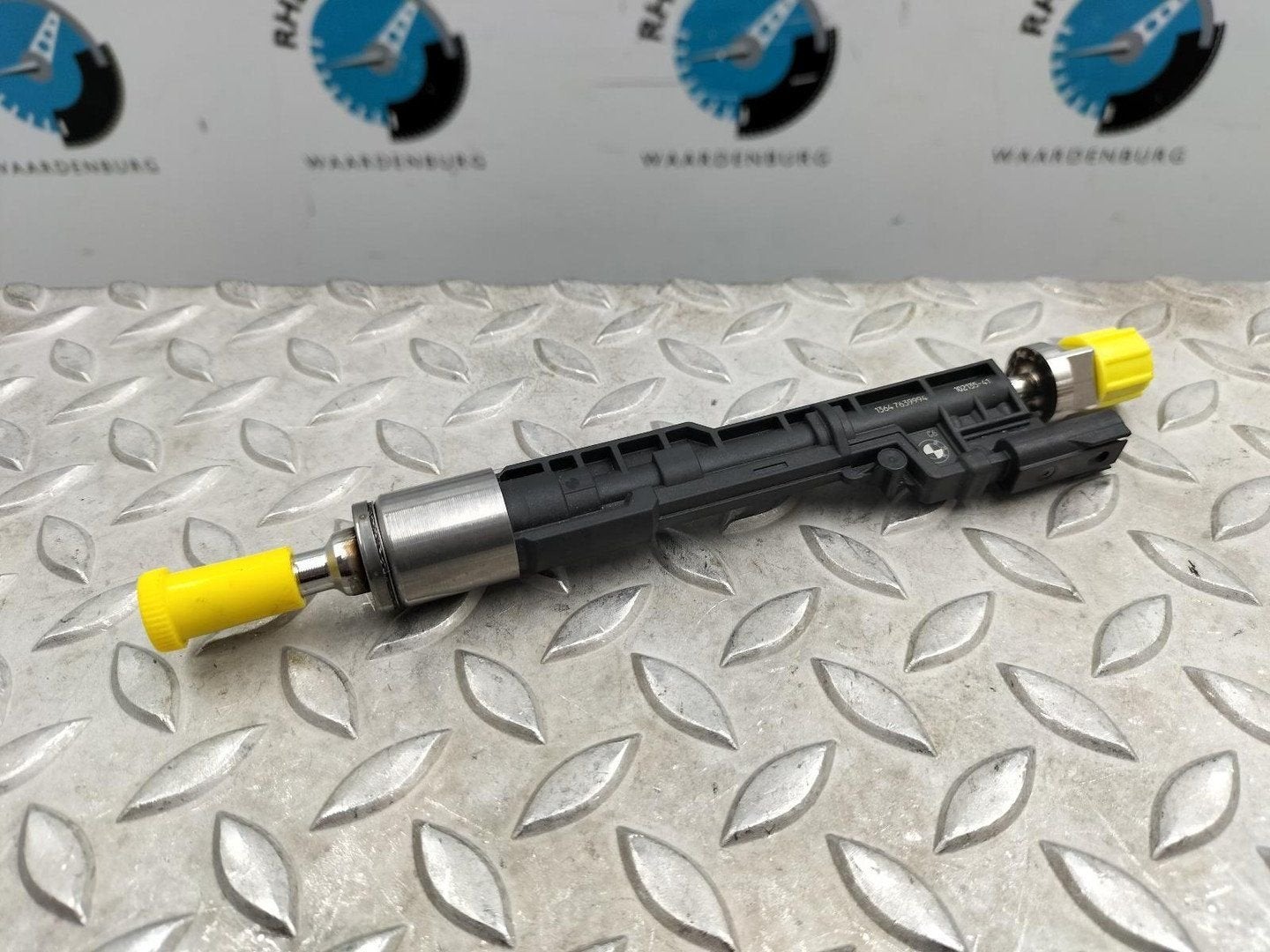 BMW X5 BRANDSTOF INJECTOR / VERSTUIVER 2016, Ophalen of Verzenden, Gebruikt, Stiba lid