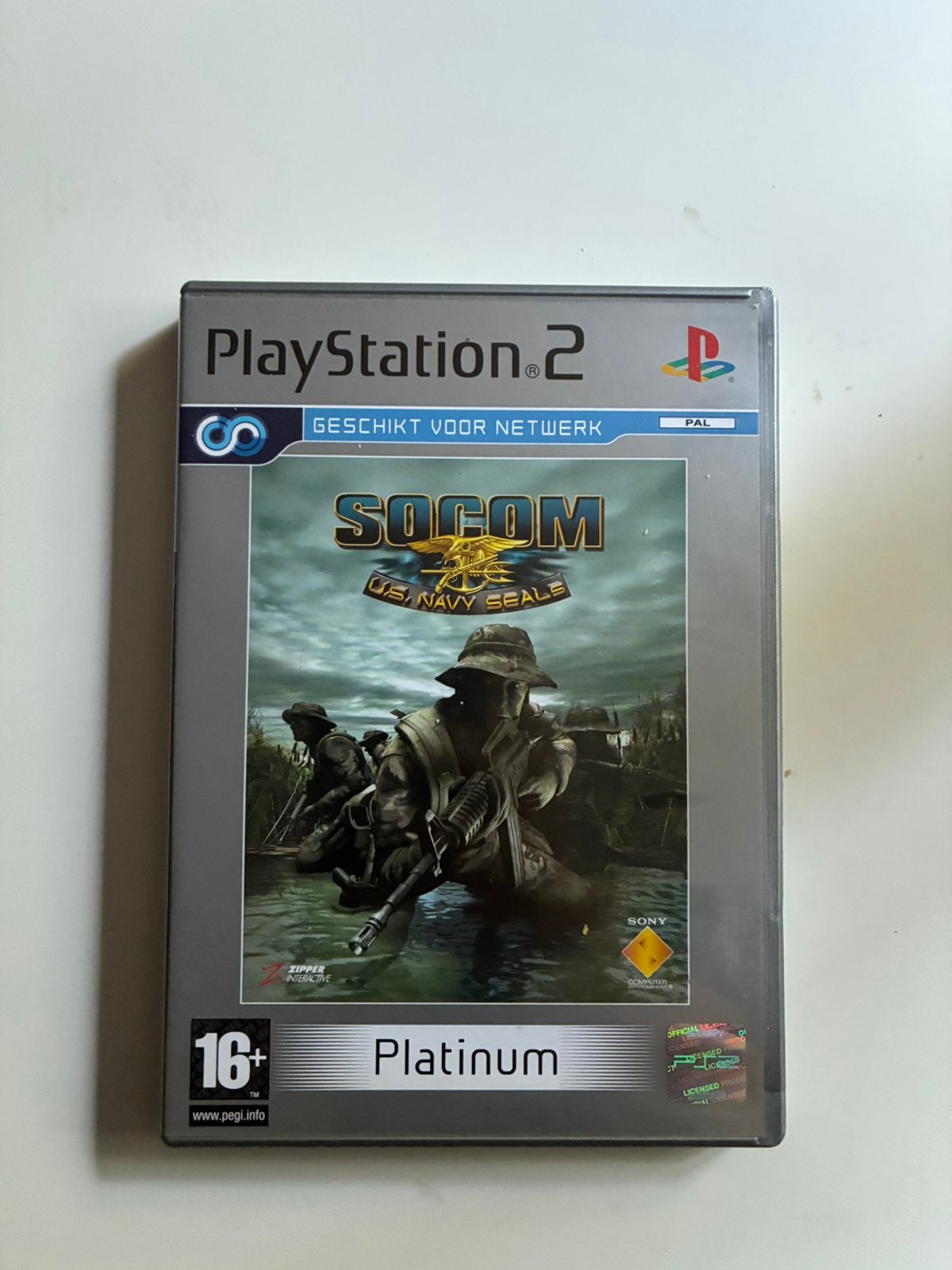SOCOM U.S. Navy SEALs Platinum - PlayStation 2, Consoles de jeu & Jeux vidéo, Enlèvement ou Envoi, Comme neuf, Shooter, Online