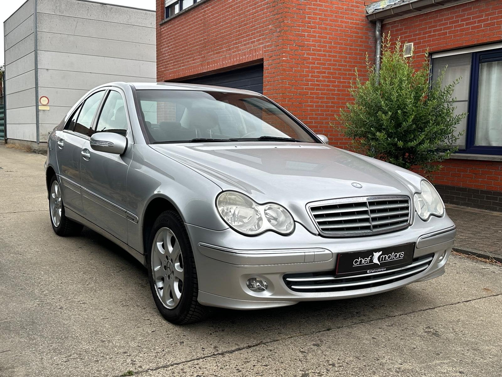 Mercedes-Benz C-180 Komp Benzine|Automaat|Airco|Lez Free, Auto's, Automaat, Gebruikt, Zwart, 4 cilinders