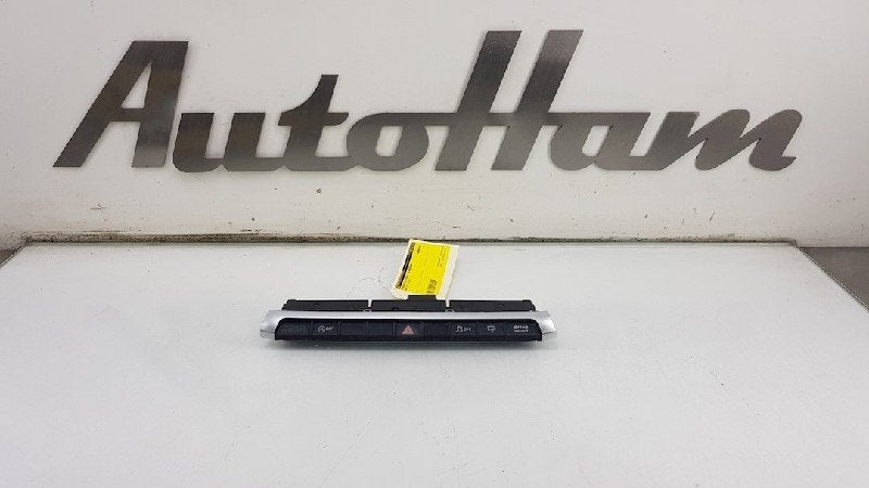 ALARMLICHTEN SCHAKELAAR Audi A3 Limousine (8VS / 8VM), Gebruikt, Audi