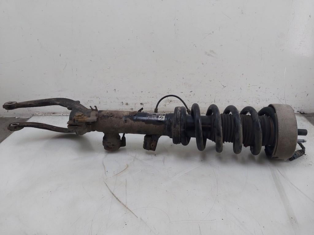 AMORTISSEUR OU ABSORBEUR DE CHOC AVANT DROIT BMW X5 (F15), Utilisé, BMW, Petuelring 130
80809  München, DE, Bayerische Motoren Werke AG