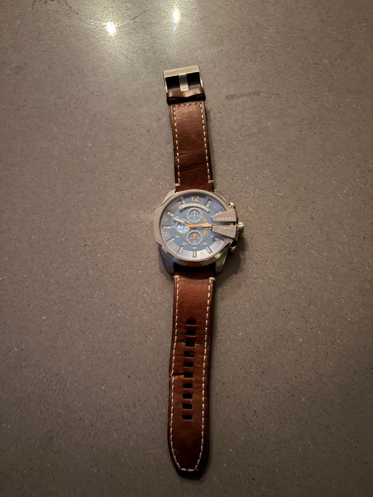 Van diesel horloge, Handtassen en Accessoires, Overige merken, Leer, Staal, Polshorloge