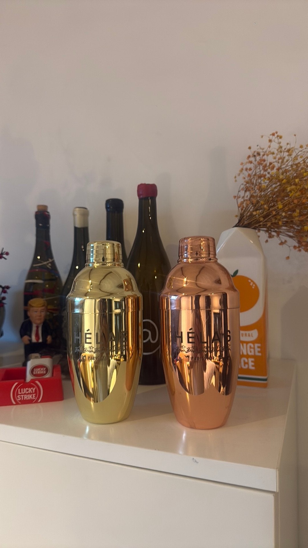 Cocktail shakers HÉLAS, Ophalen
