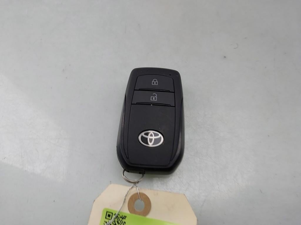 CLE Yaris Cross (PB1 / PJ1) (|8990HK0052|89072K0031|), Kundenbetreuung@toyota.de, Toyota, Utilisé, Toyota-Allee 2
50858  Köln, DE