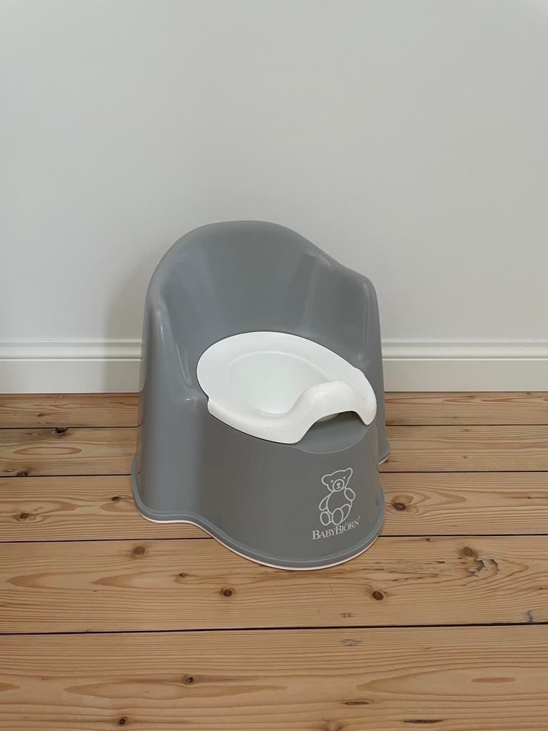 Plaspotje Babybjörn, Ophalen