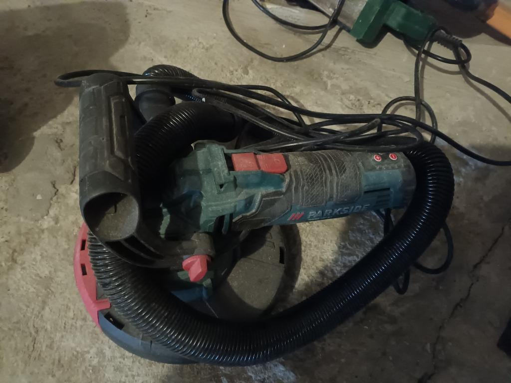 grond en wand schuurmachine, Ophalen, Zo goed als nieuw