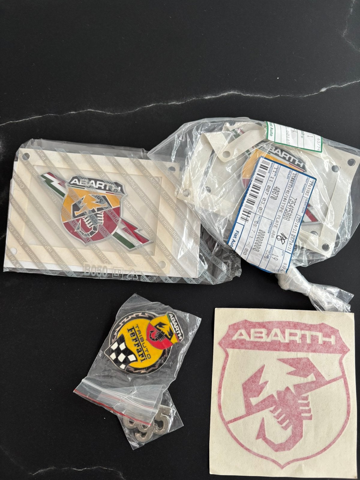 Fiat Abarth Tributo Ferrari 595/500 Embleem origineel, Ophalen, Fiat