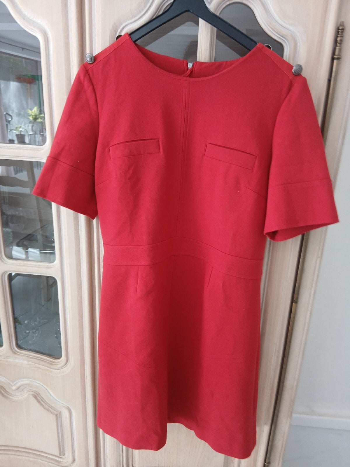 Robe  élégante, Enlèvement ou Envoi, Un jour ailleurs, Longueur genou, Taille 42/44 (L)