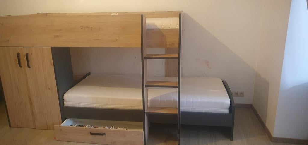 Un lit superposé utilisé mais pas cassé et neuf, Enlèvement ou Envoi, Comme neuf, Lits superposés