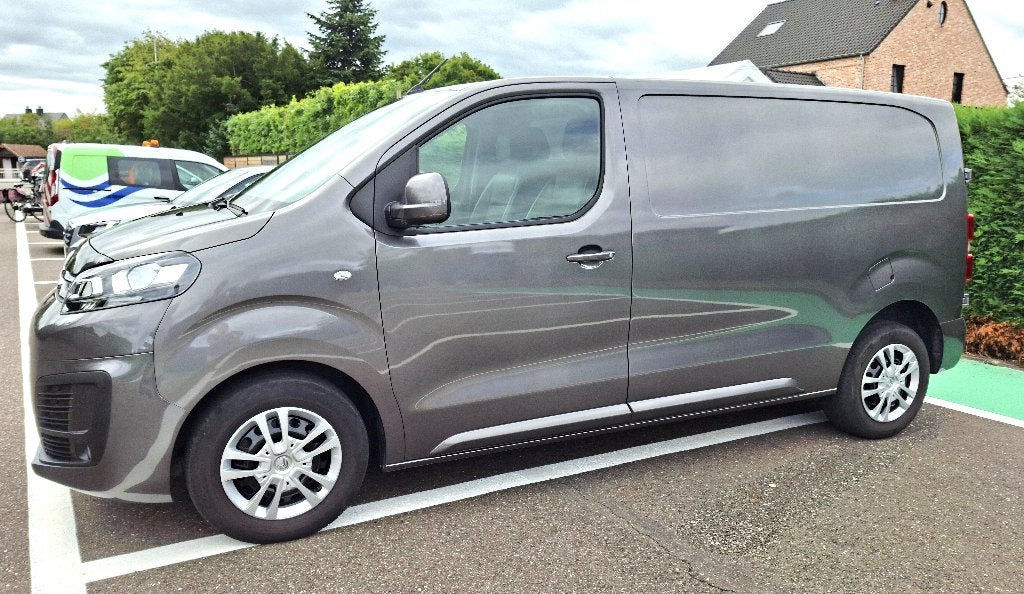 Citroën Jumpy 2.0 HDI 90 KW 122PK bj 06/2017, Auto's, 90 kW, Citroën, Leder en Stof, 5 deurs