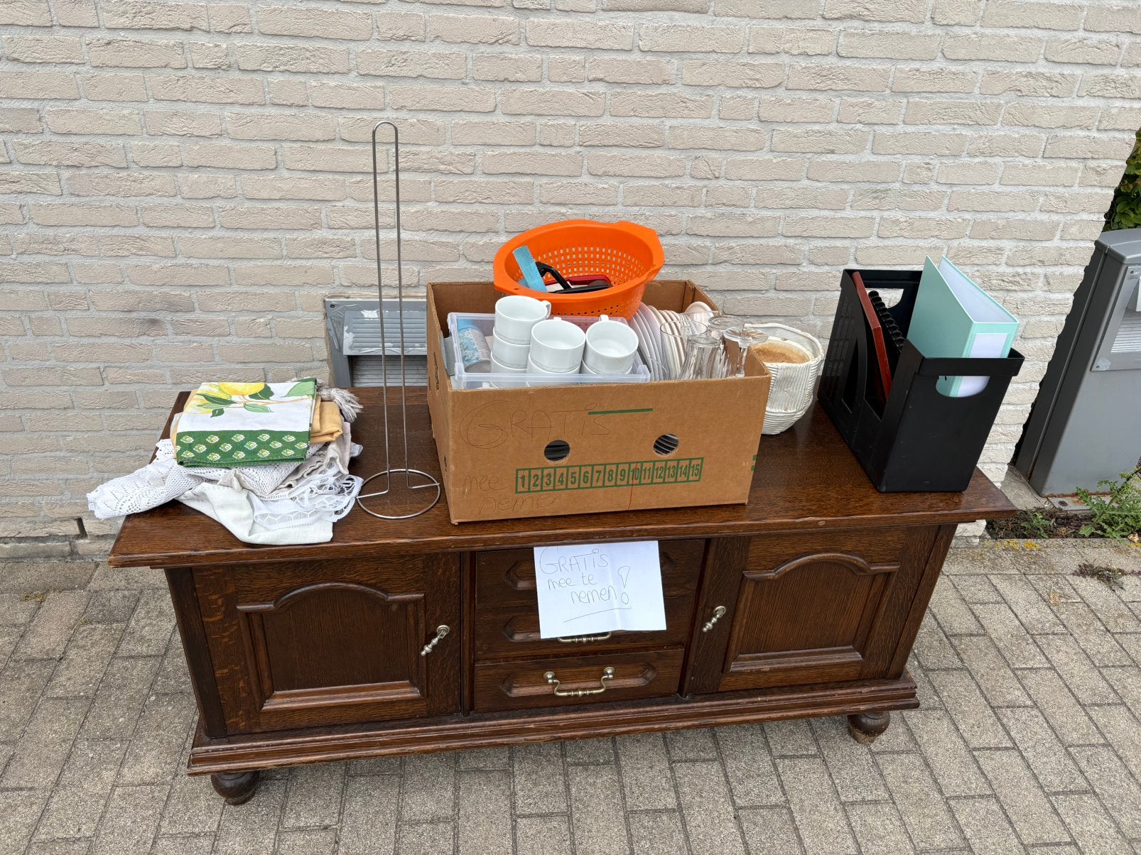 Gratis, Enlèvement, Comme neuf