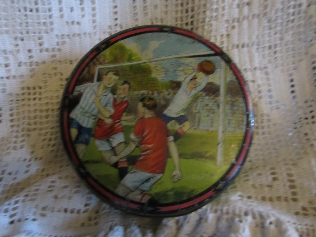 Boîte sports football, Collections, Enlèvement ou Envoi, Utilisé, Autres marques
