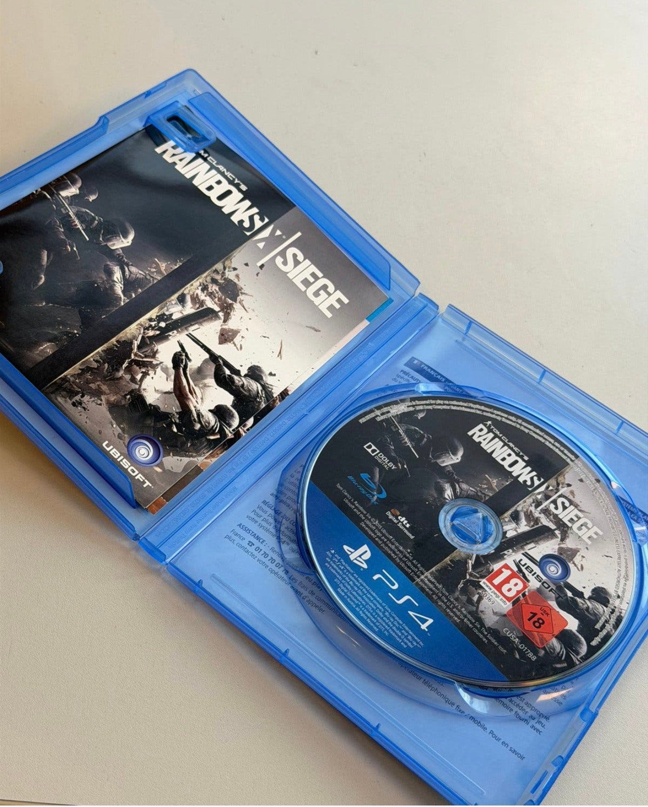 PS4 Tom Clancy’s Rainbow Six Siege | Compleet Krasvrij game, Ophalen of Verzenden, Zo goed als nieuw, Shooter